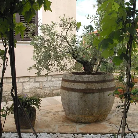 Lägenhet Mon Perin Castrum - Adriano Bale