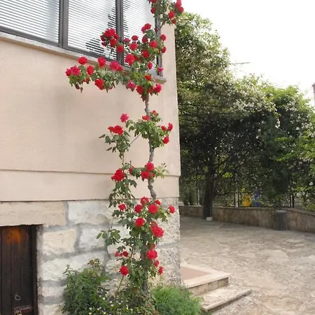 Mon Perin Castrum - Adriano *