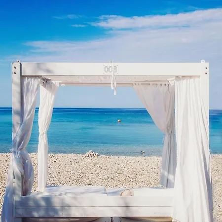 Mon Perin Castrum - Adriano Appartement