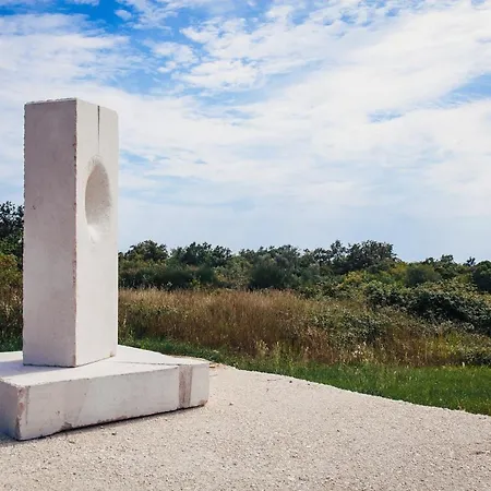 Mon Perin Castrum - Adriano